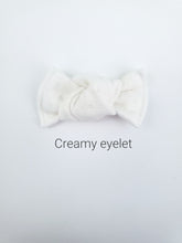Load image into Gallery viewer, Creamy Eyelet | mini bow
