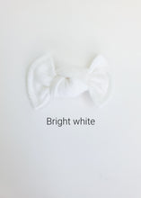 Load image into Gallery viewer, Bright White | mini bow