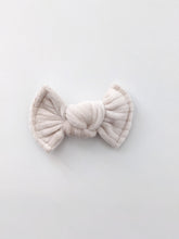 Load image into Gallery viewer, Cream Velvet | Mila Bow
