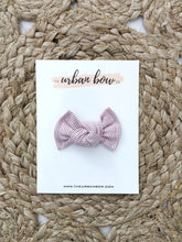 Load image into Gallery viewer, Rosie | Mila Bow