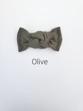Load image into Gallery viewer, Olive | Mila Bow