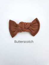 Load image into Gallery viewer, Butterscotch | mini bow