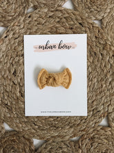 Load image into Gallery viewer, Sunbutter | mini bow
