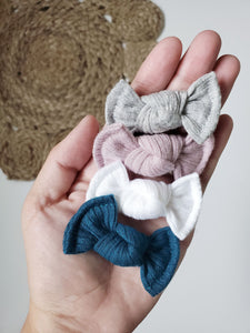 Urban Basics | mini bows