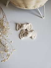 Load image into Gallery viewer, Pale Linen | Mini Piggies
