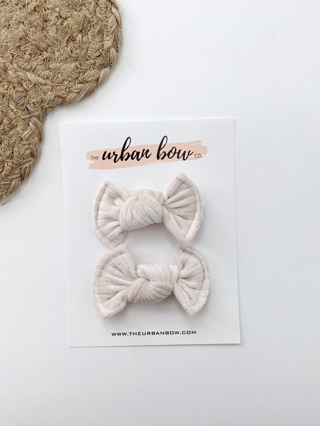 Cream Velvet | Mila Piggies
