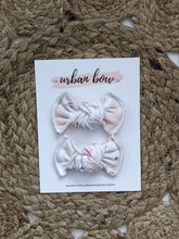 Load image into Gallery viewer, La Vie en Rose | Mila Piggies
