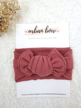 Load image into Gallery viewer, Rosewood (Ribbed)
